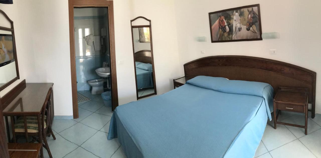 Standard Double Room,1084064590:JPEG